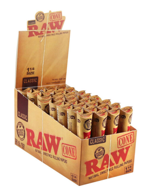 Raw Natural 1 1 4 Pre Rolled Cones 32pc media 1